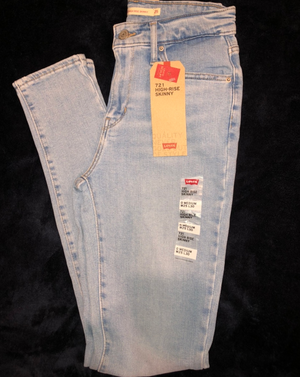 Levis High Rise Skinny Jeans - Light Blue